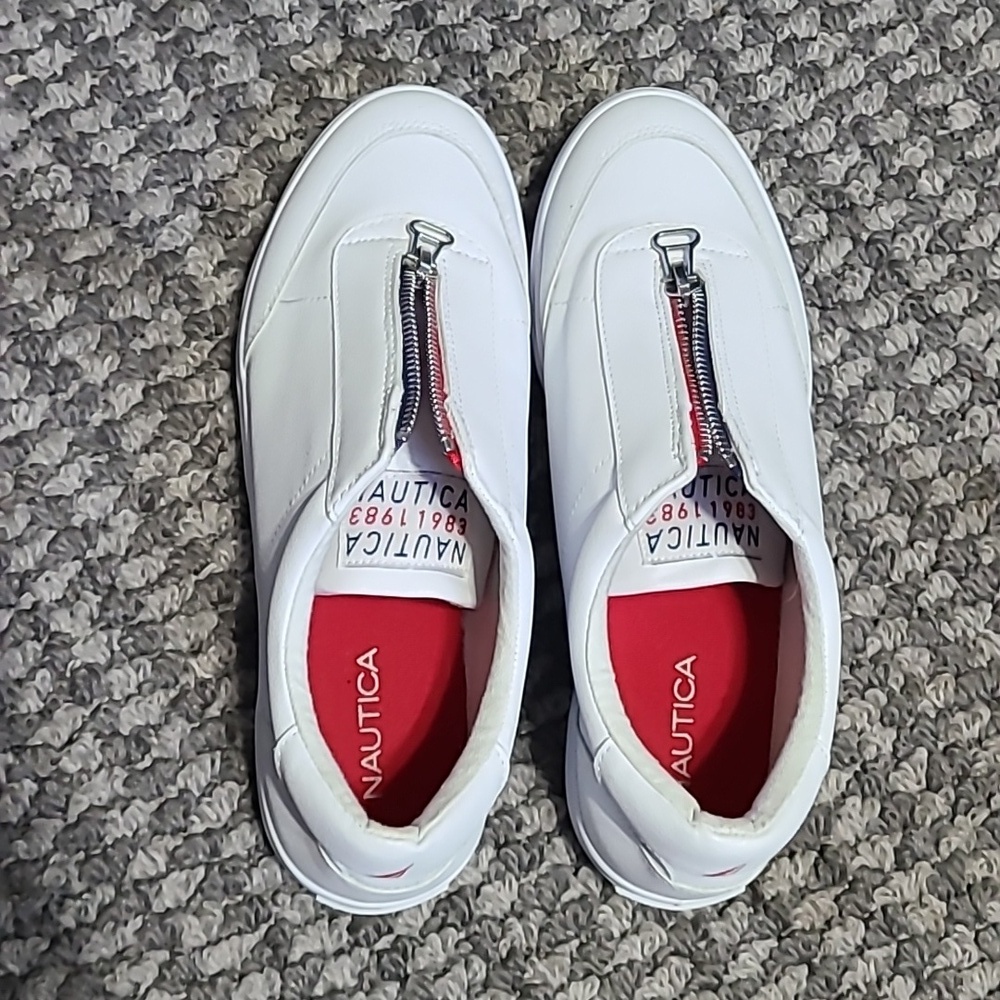 Nautica White and Red Sneakers Mariam‎ Zip On Shoes size 8 - Picture 9 of 12